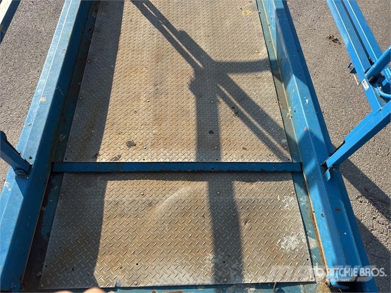 Genie GS-3369RT 剪叉式升降机