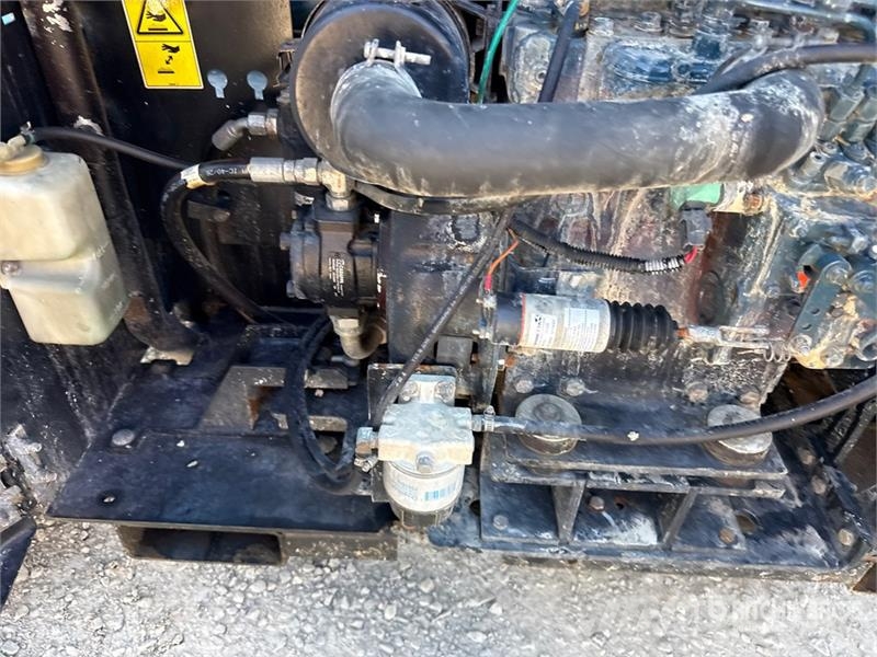 Genie GS-3369RT Škarjaste dvižne ploščadi