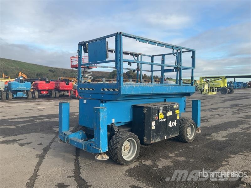 Genie GS-3369RT Scheren-Arbeitsbühnen