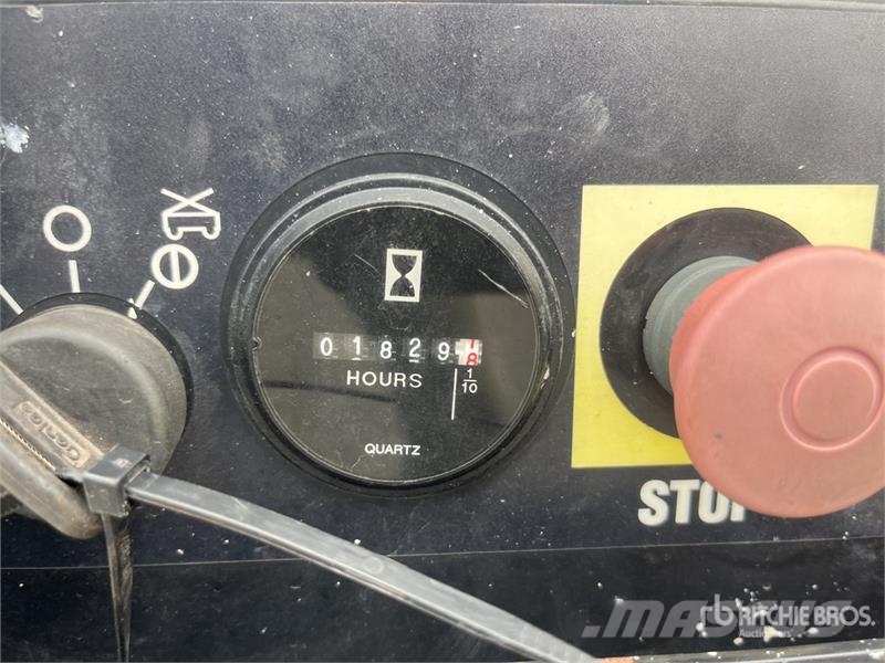 Genie GS-3369RT Šķerveida pacēlāji