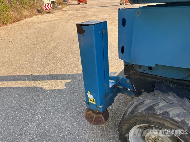 Genie GS-3369RT 剪叉式升降机