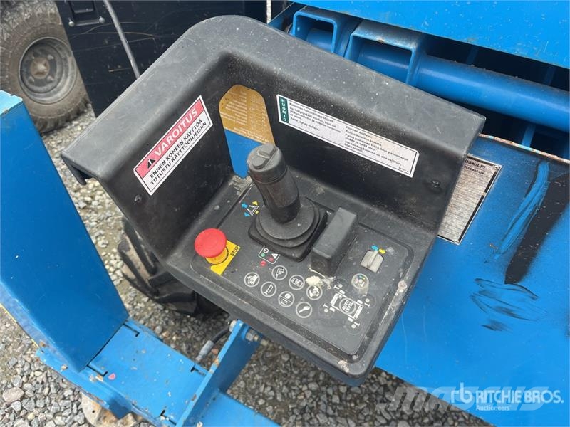 Genie GS-3369RT Šķerveida pacēlāji