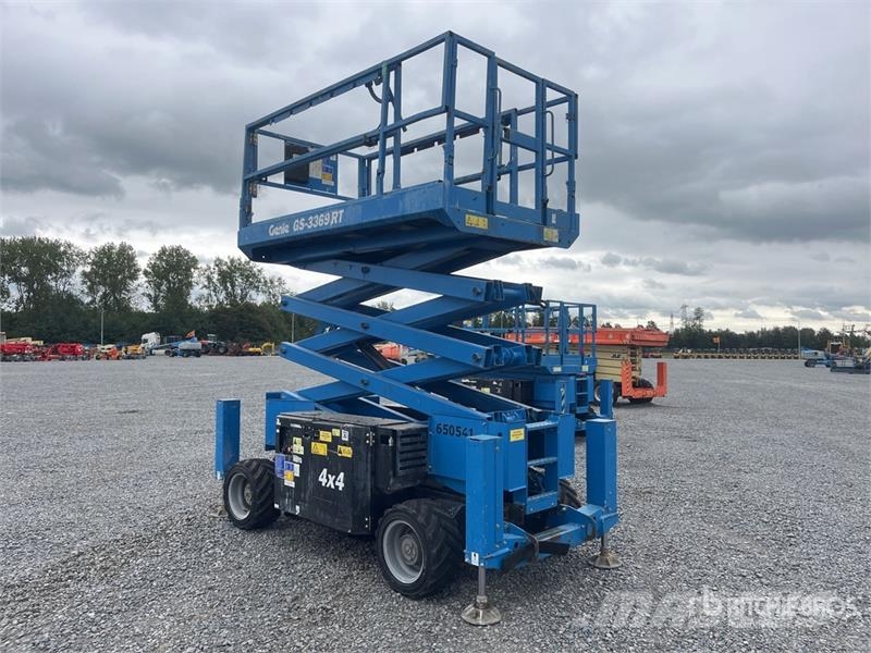 Genie GS-3369RT Šķerveida pacēlāji
