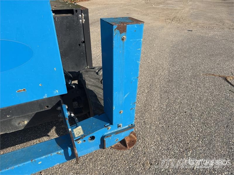 Genie GS-3369RT 剪叉式升降机