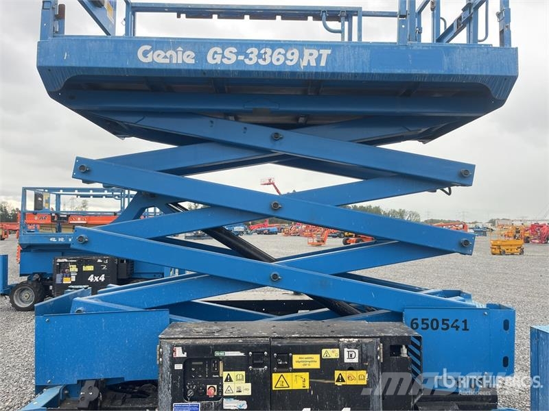 Genie GS-3369RT Šķerveida pacēlāji