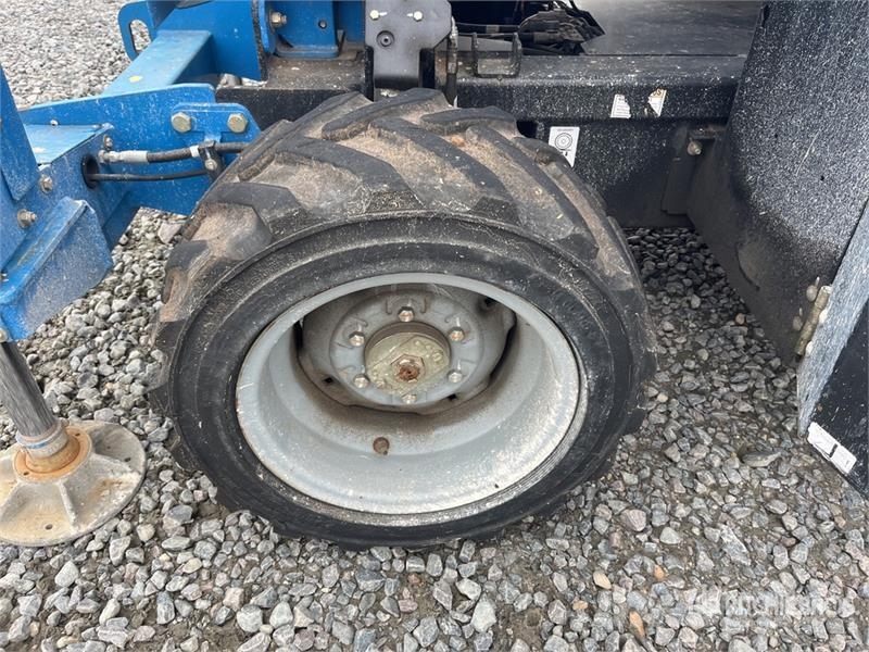 Genie GS-3369RT Šķerveida pacēlāji