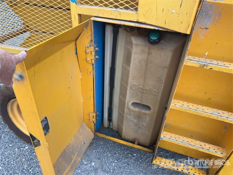 Genie GS-3384 4x4 Diesel Nacelle Ciseau Scissor Lift Nacelle ciseaux