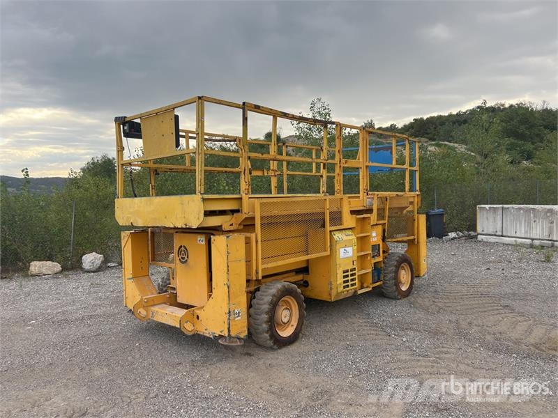 Genie GS-3384 4x4 Diesel Nacelle Ciseau Scissor Lift Nacelle ciseaux