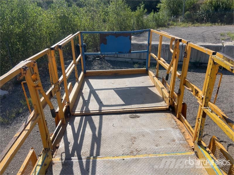 Genie GS-3384 4x4 Diesel Nacelle Ciseau Scissor Lift Nacelle ciseaux