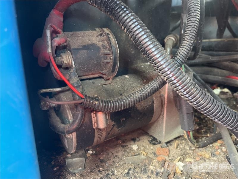 Genie GS-3390 Škarjaste dvižne ploščadi