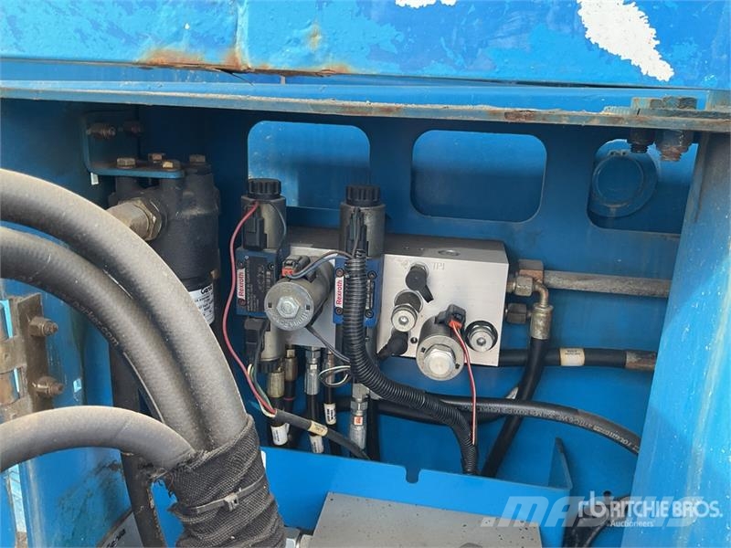 Genie GS-3390 Schaarhoogwerkers