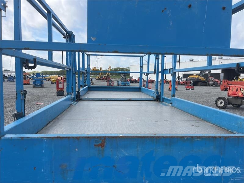 Genie GS-3390 Škarjaste dvižne ploščadi