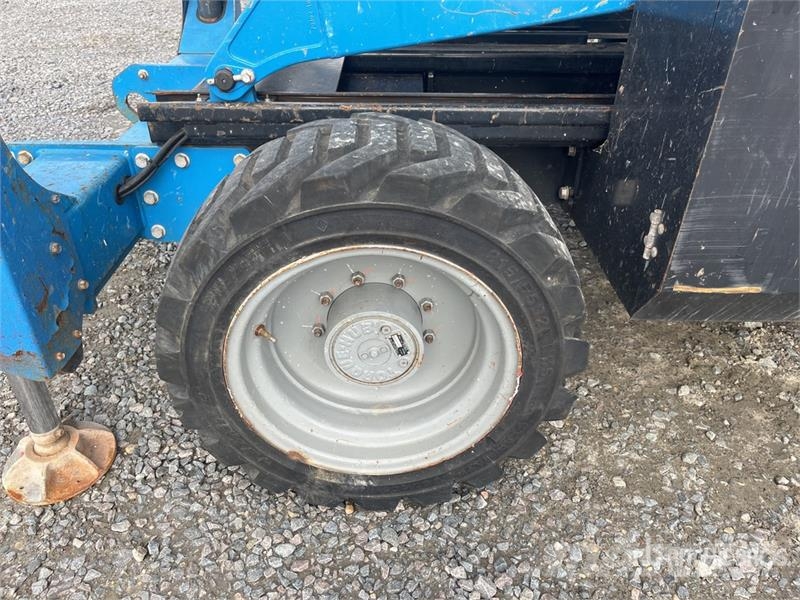 Genie GS-3390 Škarjaste dvižne ploščadi