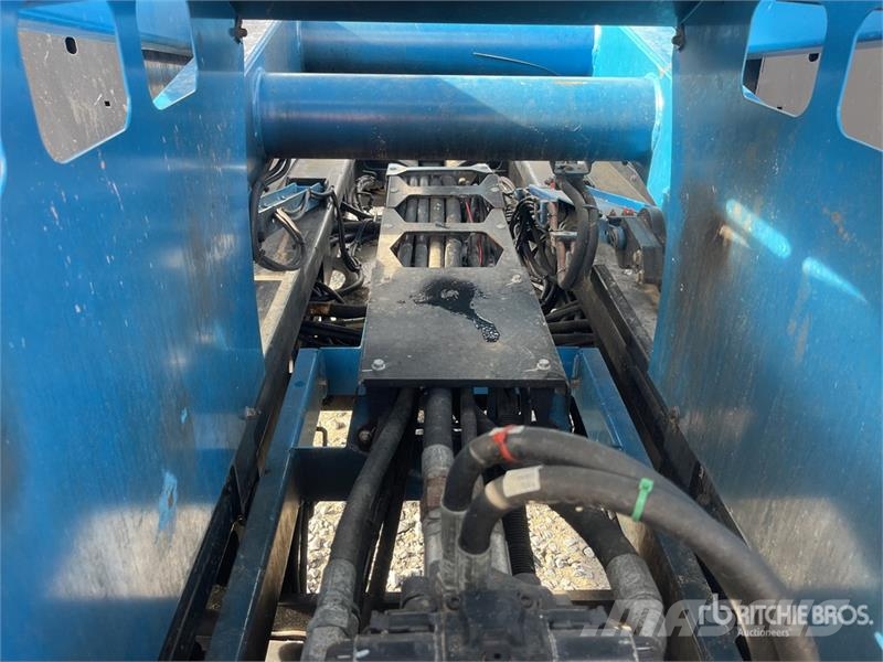 Genie GS-3390 Škarjaste dvižne ploščadi