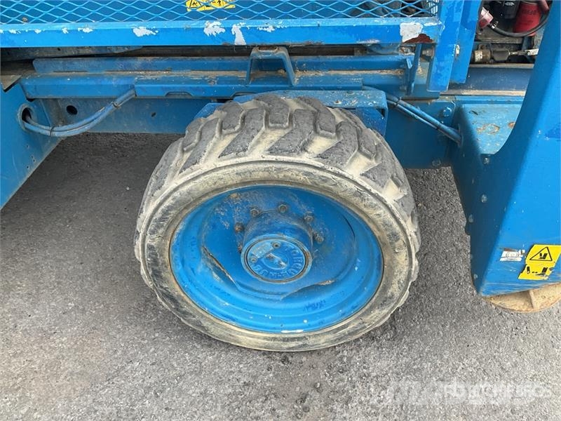 Genie GS-3390 Schaarhoogwerkers