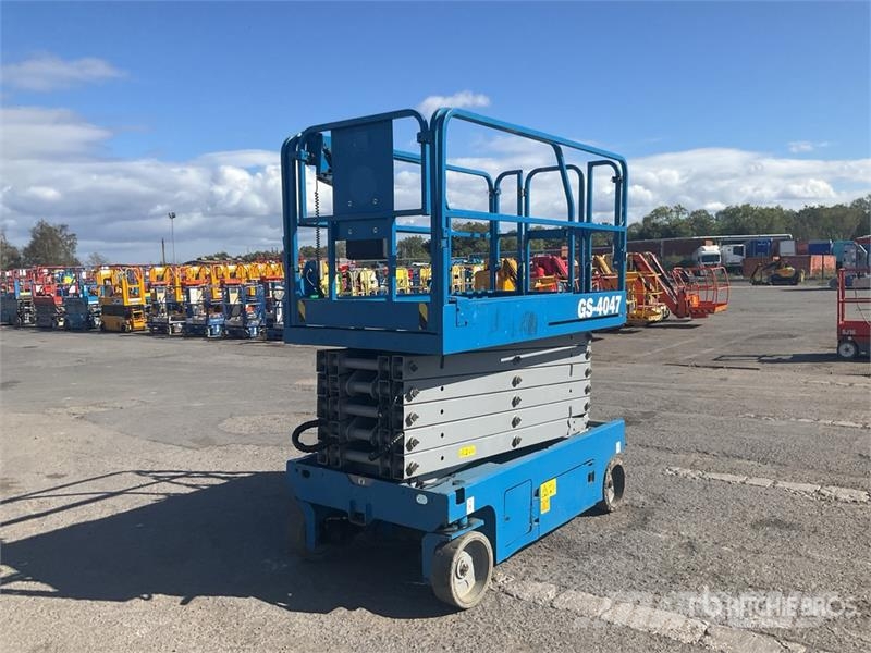 Genie GS-4047 Käärtõstukid