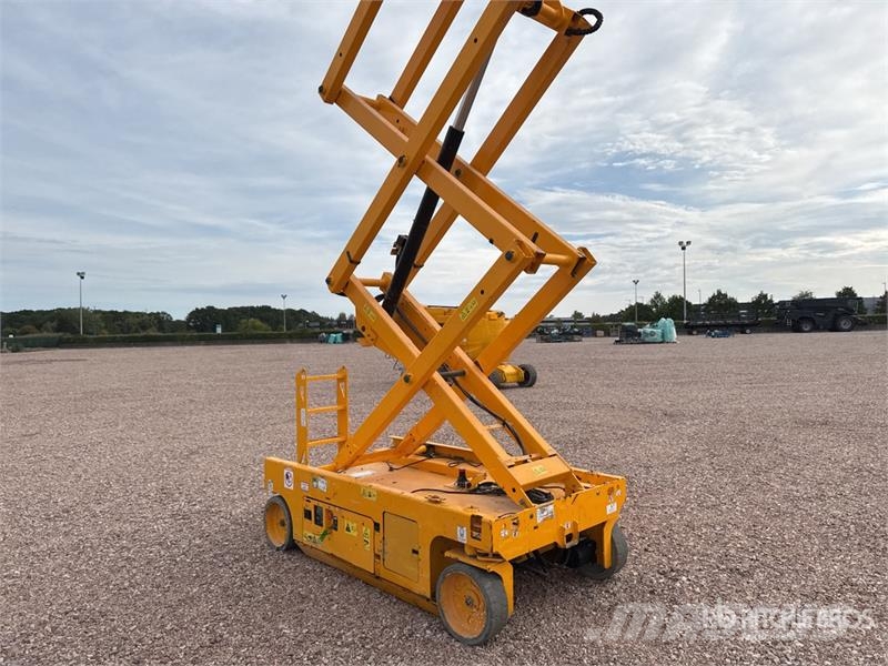 Genie GS-4047 剪叉式升降机