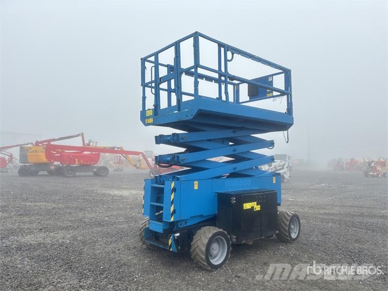 Genie GS-4069 DC Electric Scissor Lift رافعات مقصية الشكل