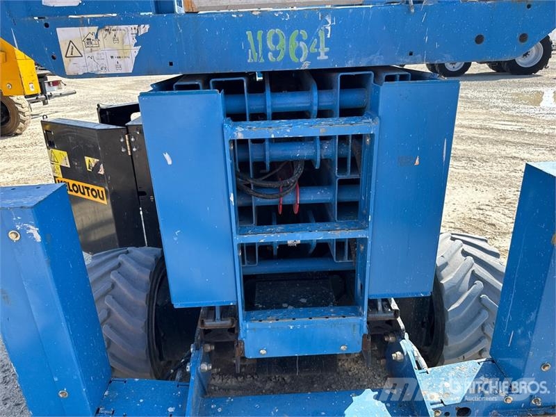 Genie GS-4069DC Electric Scissor Lift Škarjaste dvižne ploščadi