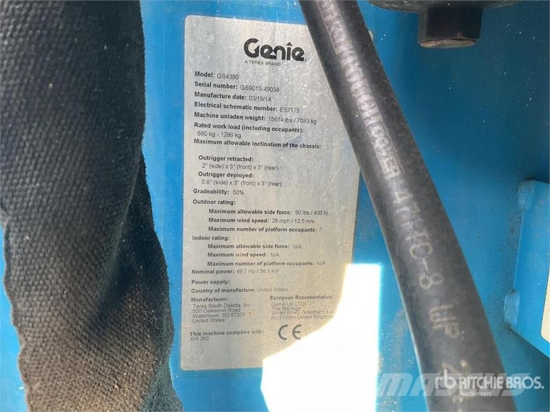 Genie GS-4390 4x4 Diesel Scissor Lift Piattaforme a pantografo