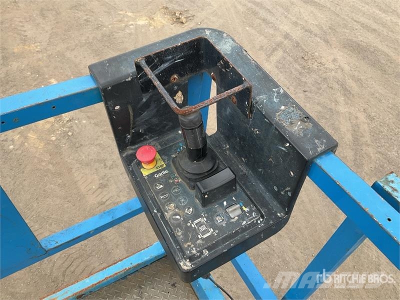 Genie GS-5390 Scissor lifts
