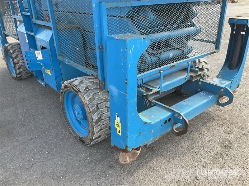 Genie GS-5390 Diesel Scissor Lift (Inoperable) Ollós emelők