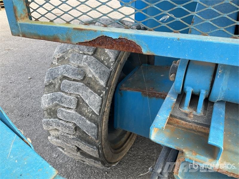Genie GS-5390 Diesel Scissor Lift (Inoperable) Ollós emelők