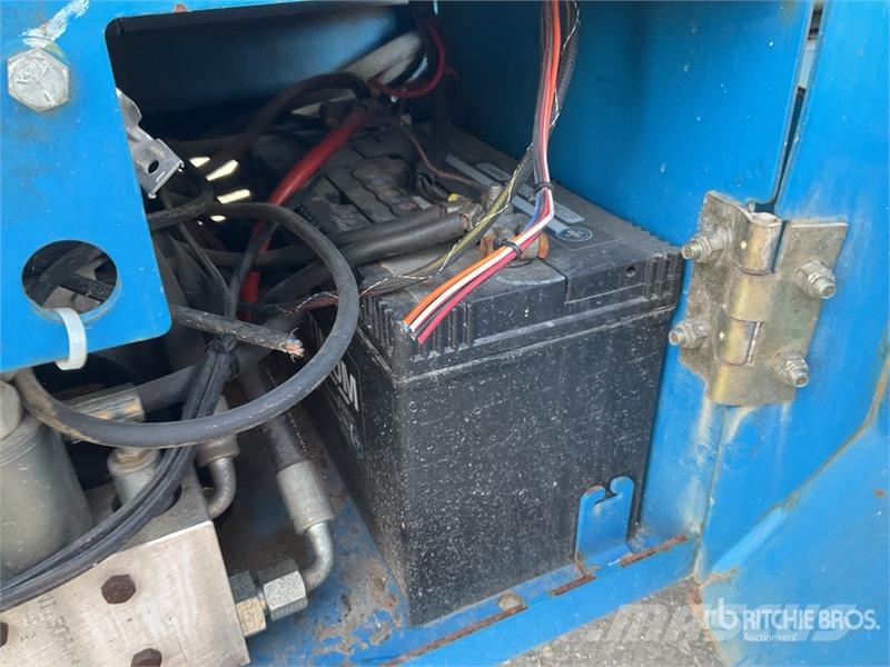 Genie GS-5390 Diesel Scissor Lift (Inoperable) Ollós emelők