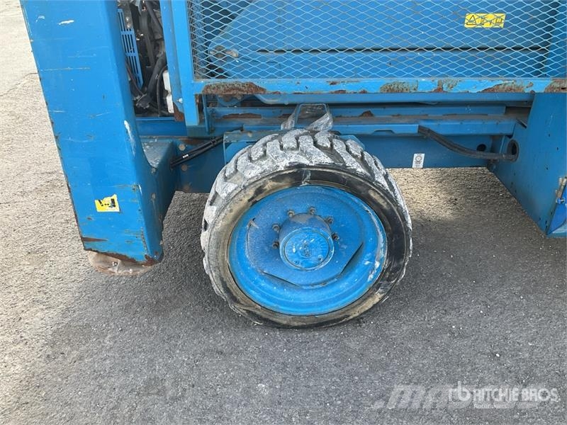 Genie GS-5390 Diesel Scissor Lift (Inoperable) Ollós emelők