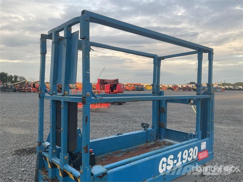 Genie GS1930 Electric Scissor Lift 가위형 리프트