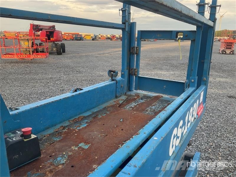 Genie GS1930 Electric Scissor Lift 가위형 리프트