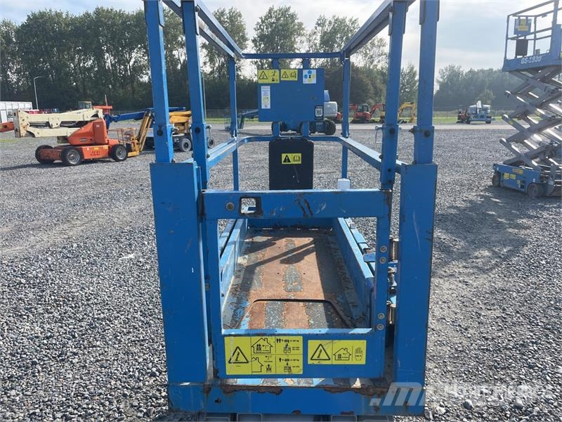 Genie GS1930 Electric Scissor Lift 剪叉式升降机