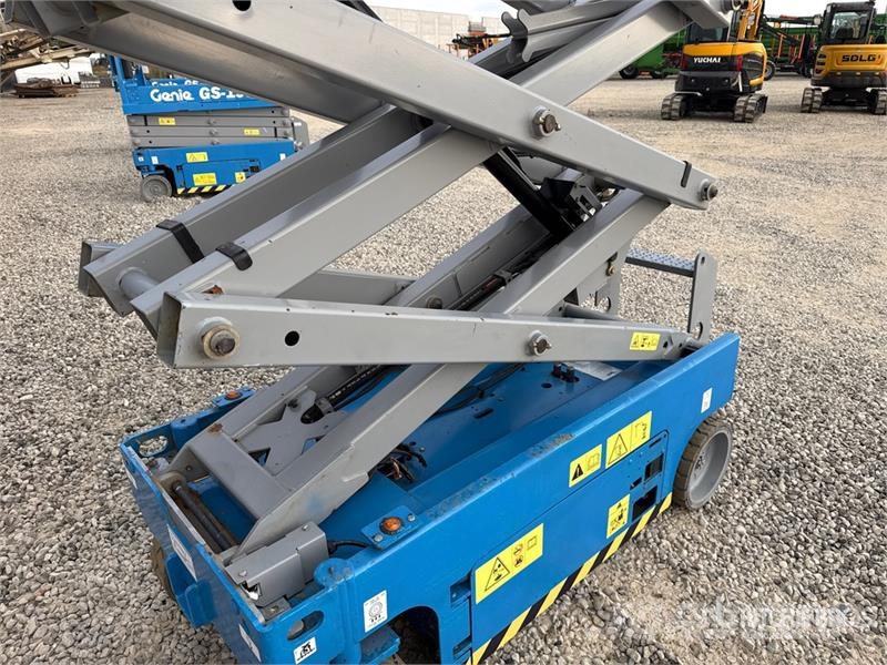 Genie GS1932 Scissor Lift Scissor lifts