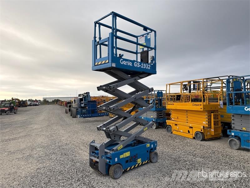 Genie GS1932 Scissor Lift Scissor lifts