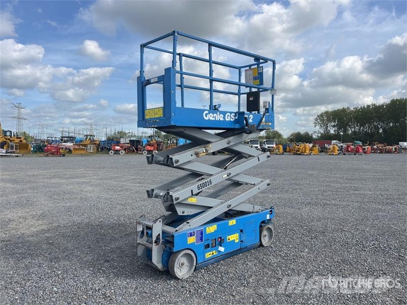 Genie GS2032 Electric Scissor Lift Šķerveida pacēlāji