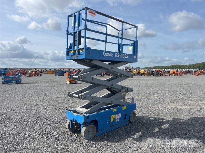 Genie GS2032 Electric Scissor Lift Šķerveida pacēlāji