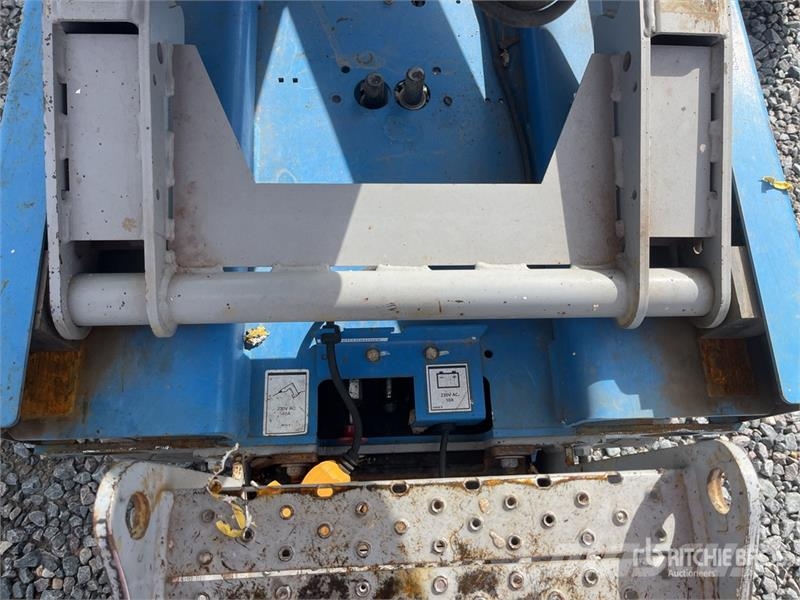 Genie GS2032 Electric Scissor Lift Šķerveida pacēlāji