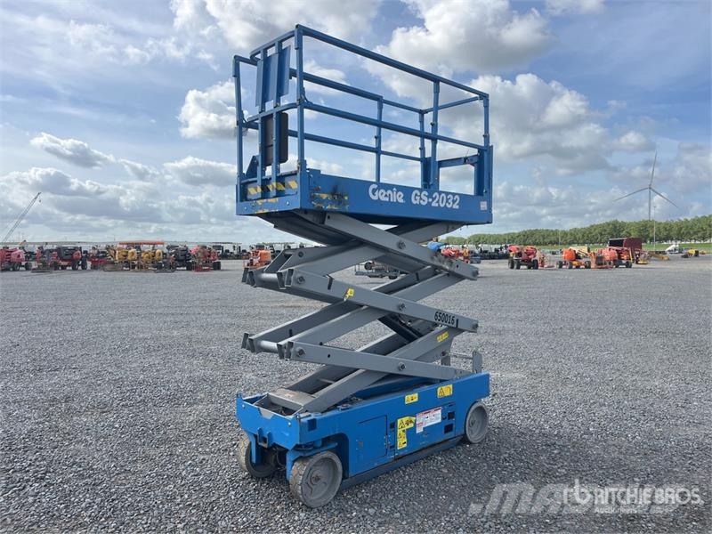 Genie GS2032 Electric Scissor Lift Šķerveida pacēlāji