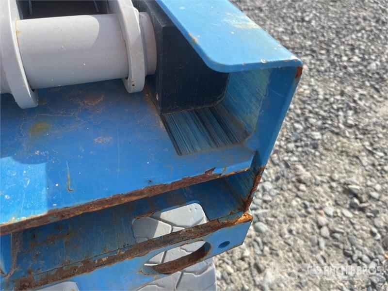 Genie GS2032 Electric Scissor Lift Nůžková zvedací plošina