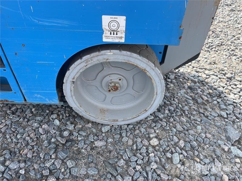 Genie GS2032 Electric Scissor Lift Šķerveida pacēlāji