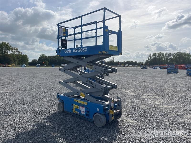 Genie GS2032 Electric Scissor Lift Nůžková zvedací plošina