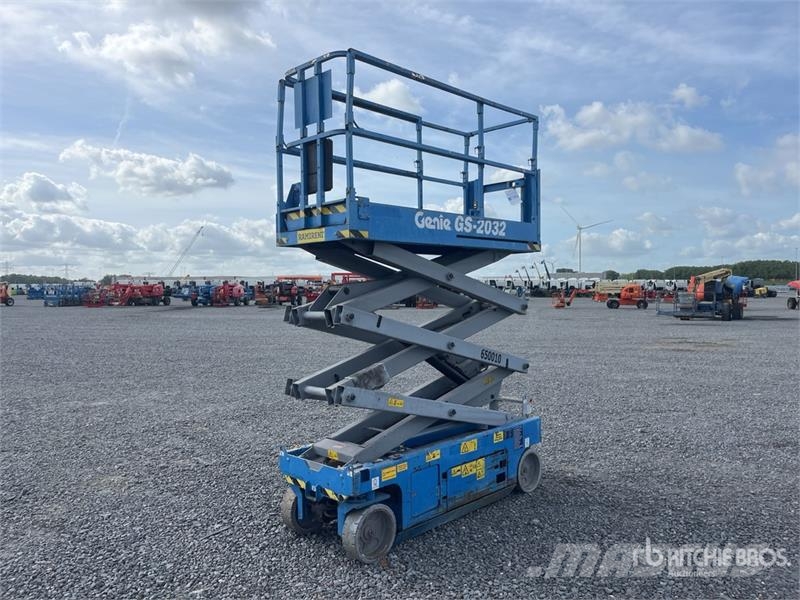 Genie GS2032 Electric Scissor Lift Nůžková zvedací plošina