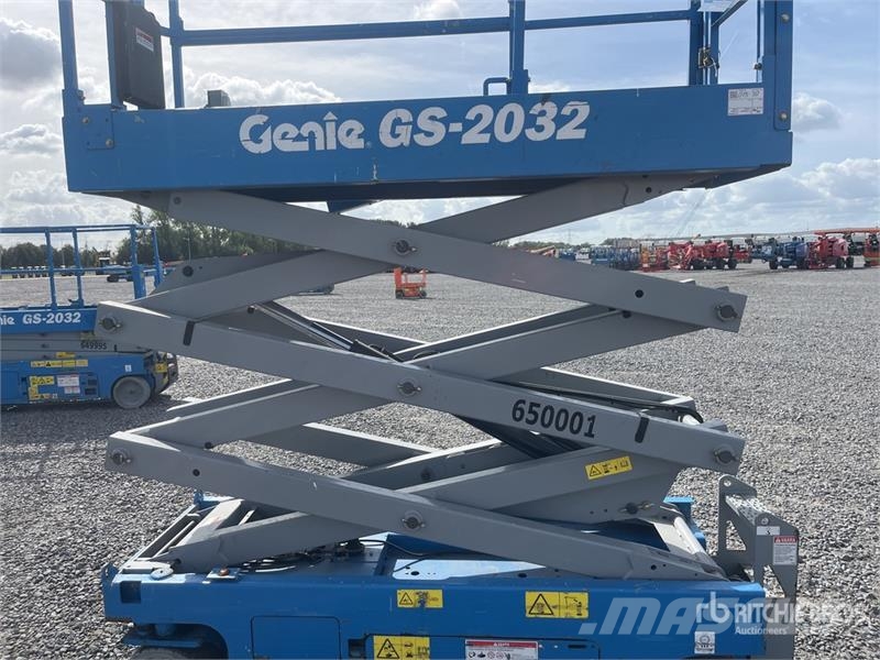 Genie GS2032 Electric Scissor Lift Šķerveida pacēlāji