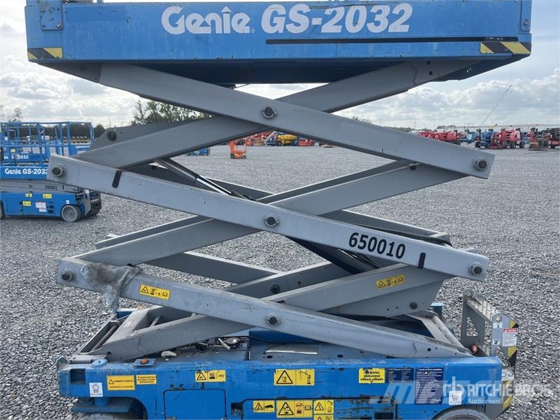 Genie GS2032 Electric Scissor Lift Nůžková zvedací plošina