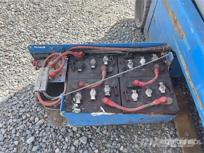 Genie GS2032 Electric Scissor Lift Šķerveida pacēlāji
