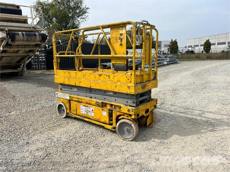 Genie GS2032 Electric Scissor Lift Ollós emelők