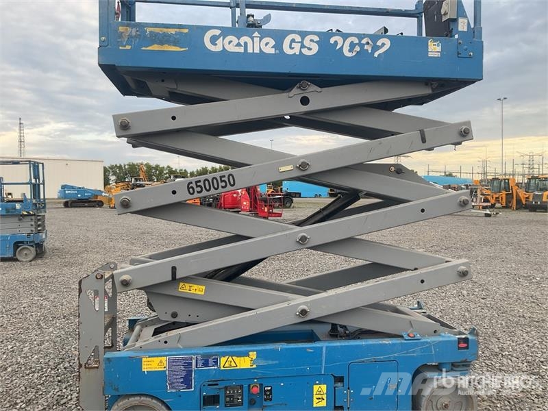 Genie GS2632 Electric Scissor Lift 가위형 리프트