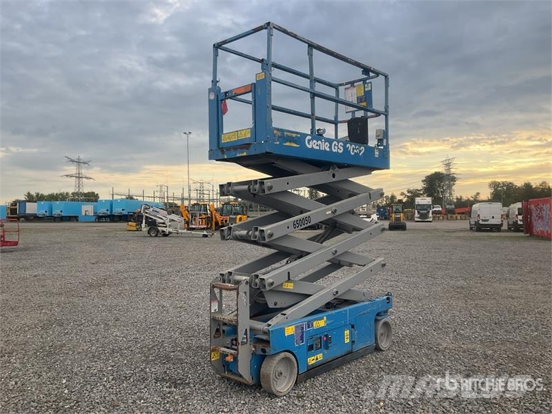 Genie GS2632 Electric Scissor Lift 가위형 리프트