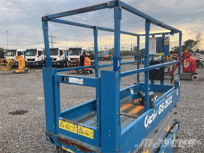 Genie GS2632 Electric Scissor Lift 가위형 리프트