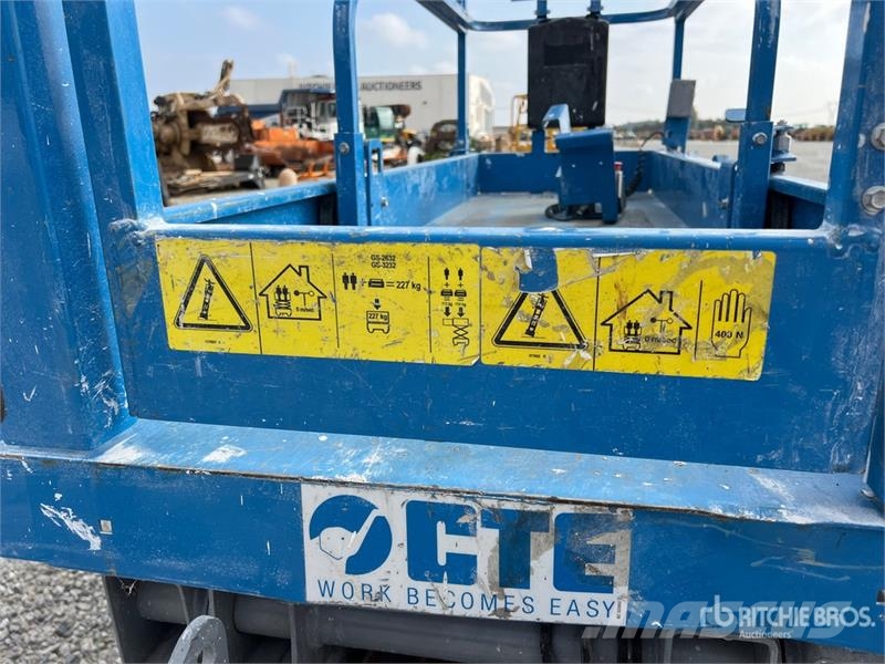 Genie GS2632 Electric Scissor Lift Ножични работни платформи